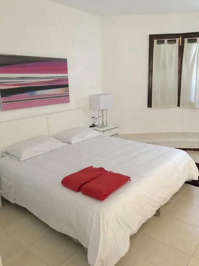 Cala Blanca-Torre Bellver Cala Blanca  Ngoại thất bức ảnh